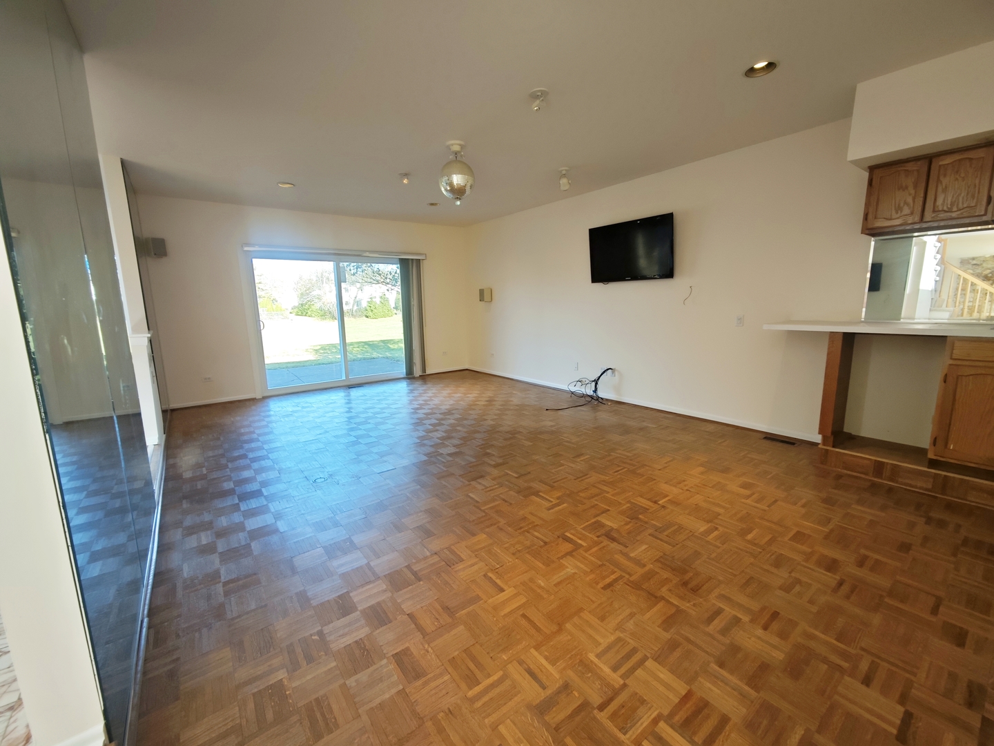 3820 Kiess Drive, Glenview, IL 60025