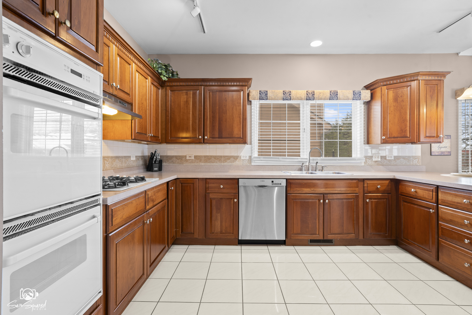 2762 Shetland Lane, Aurora, IL 60502