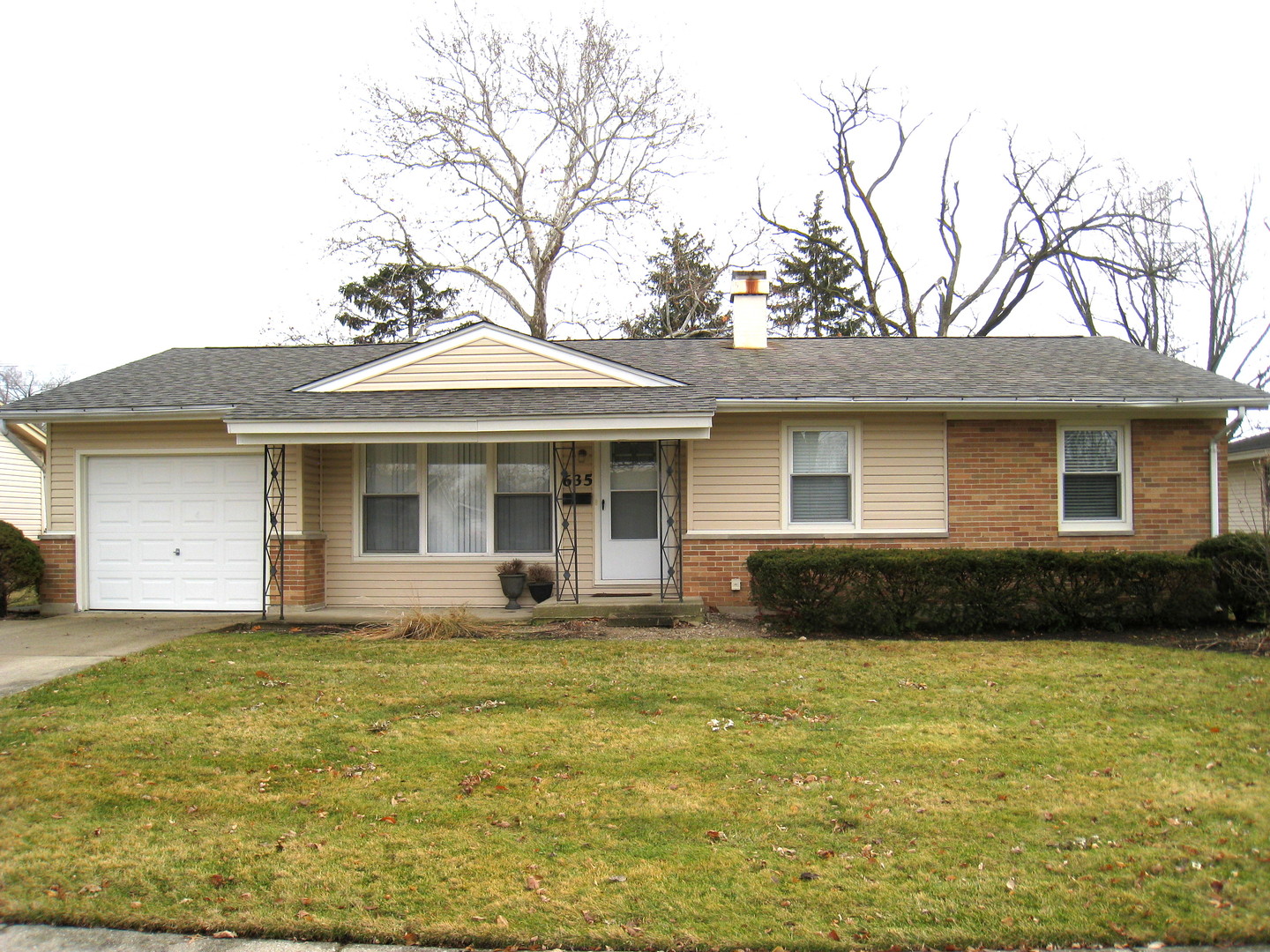 635 Love Street, Elk Grove Village, IL 60007