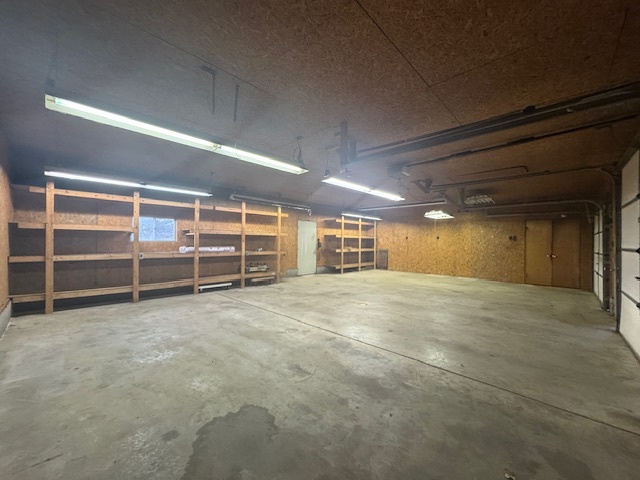 307 N Linden Street, Clinton, IL 61727