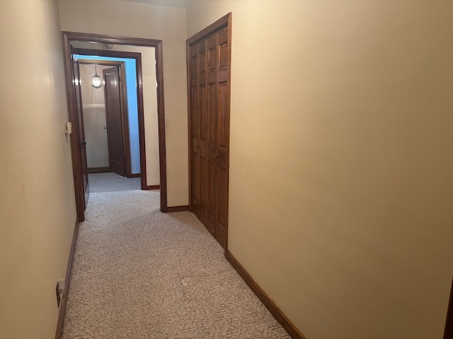 307 N Linden Street, Clinton, IL 61727