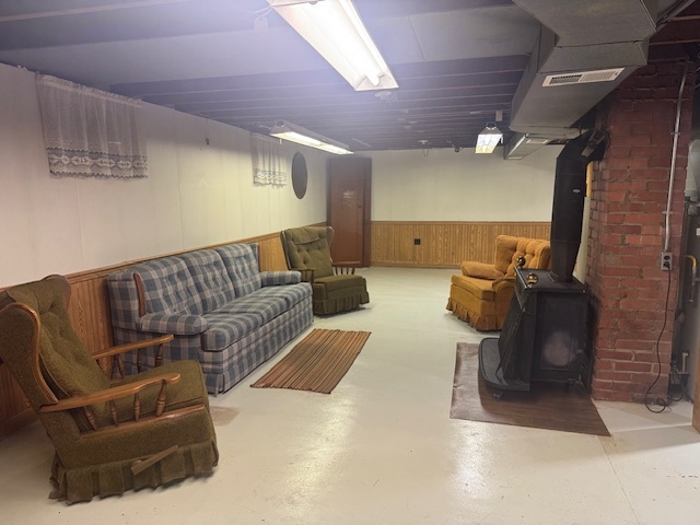 307 N Linden Street, Clinton, IL 61727