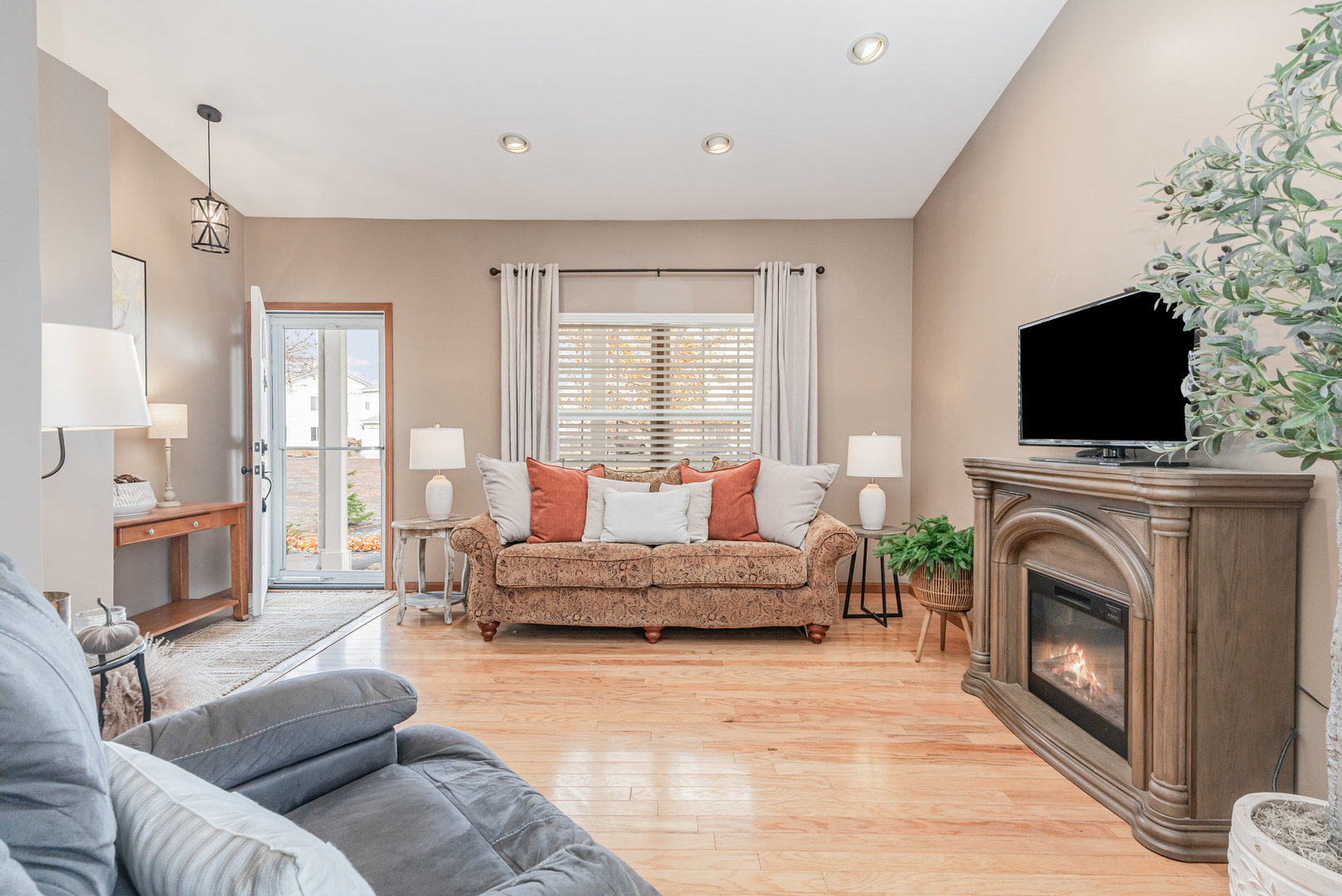 21413 Frost Court, Plainfield, IL 60544