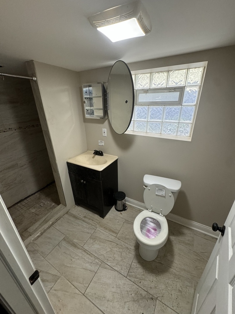 10806 S Eggleston Avenue, Chicago, IL 60628