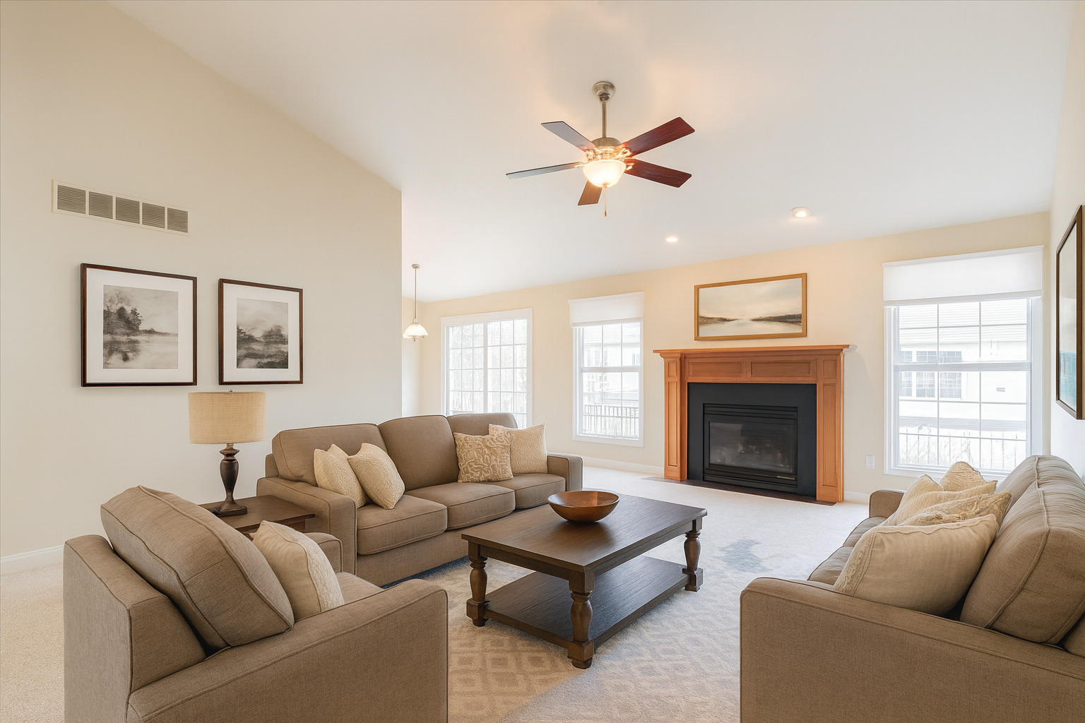 1612 Myra Lane, Bloomington, IL 61704