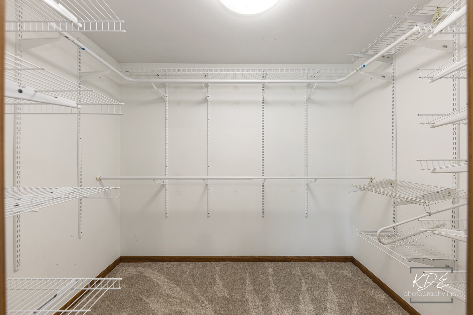 515 Cimarron Drive, Aurora, IL 60504