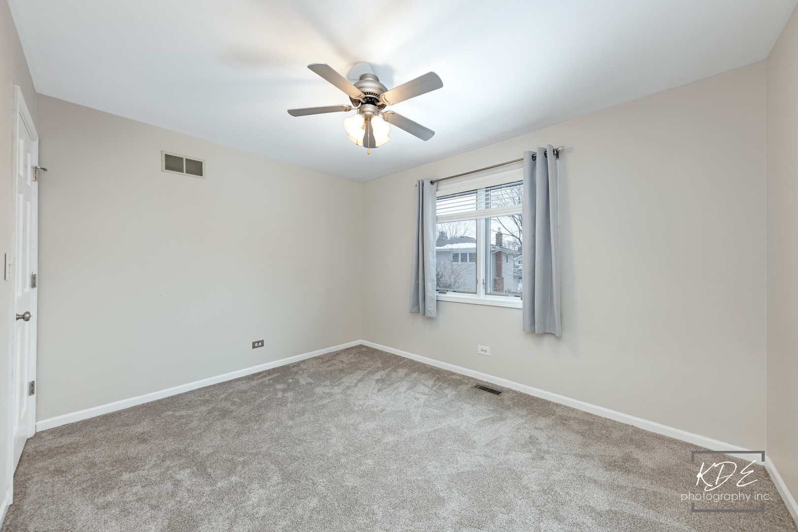 515 Cimarron Drive, Aurora, IL 60504