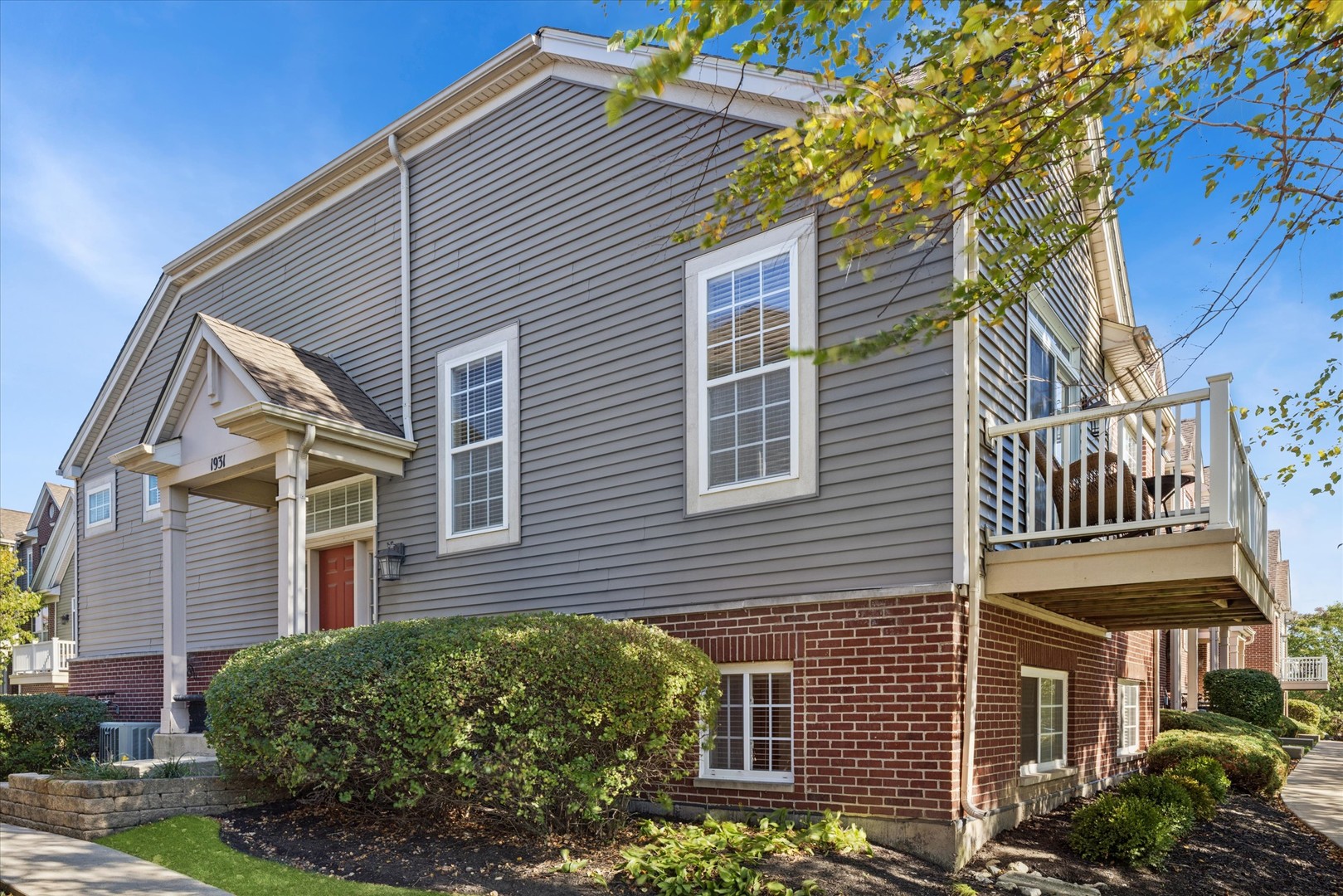 1931 Oxley Circle #-, Naperville, IL 60563