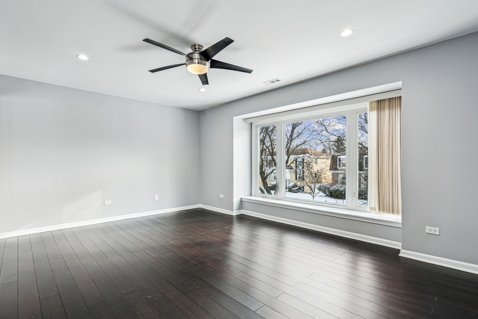 Westchester, IL 60154