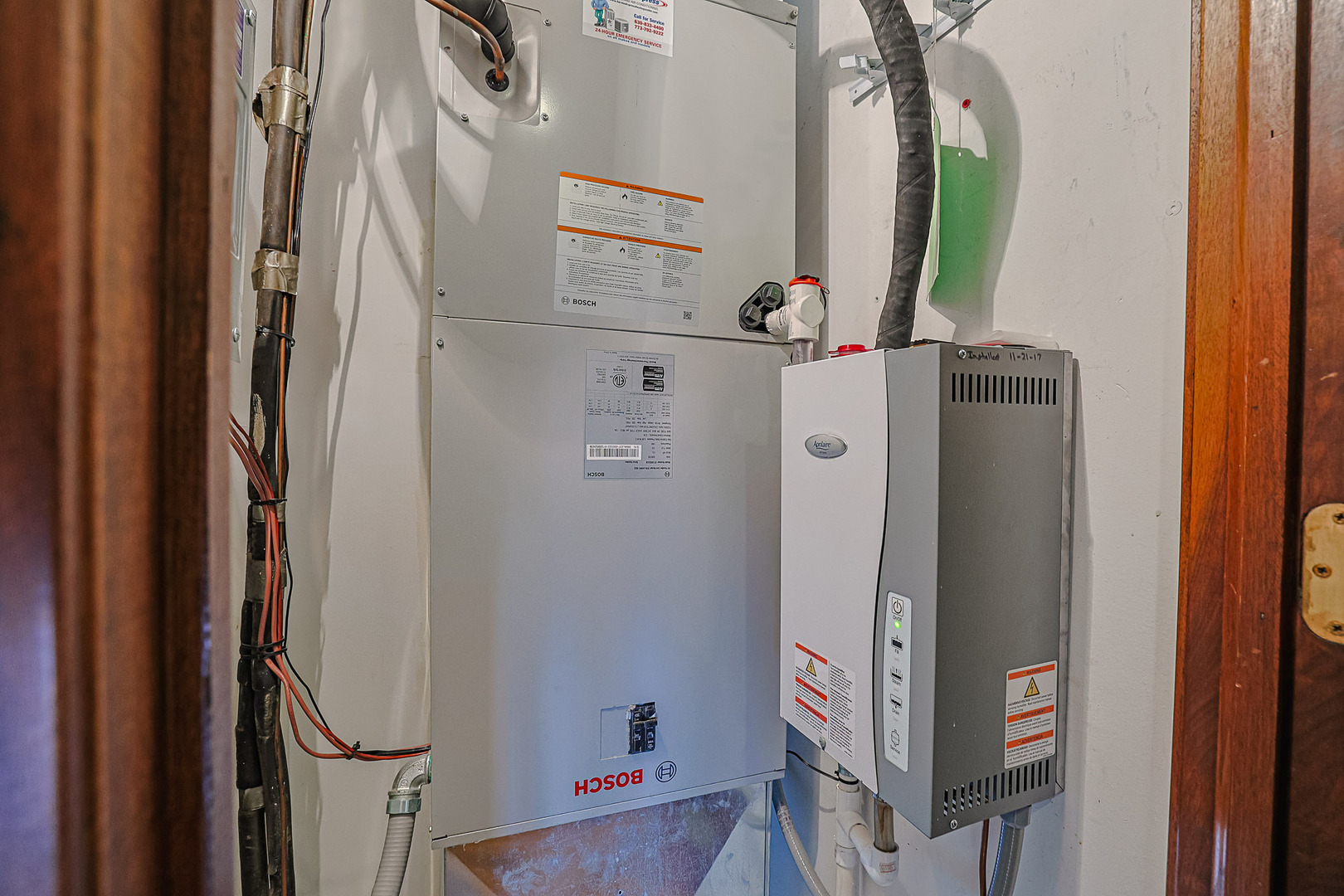 1 Oak Brook Club Drive #B-301, Oak Brook, IL 60523