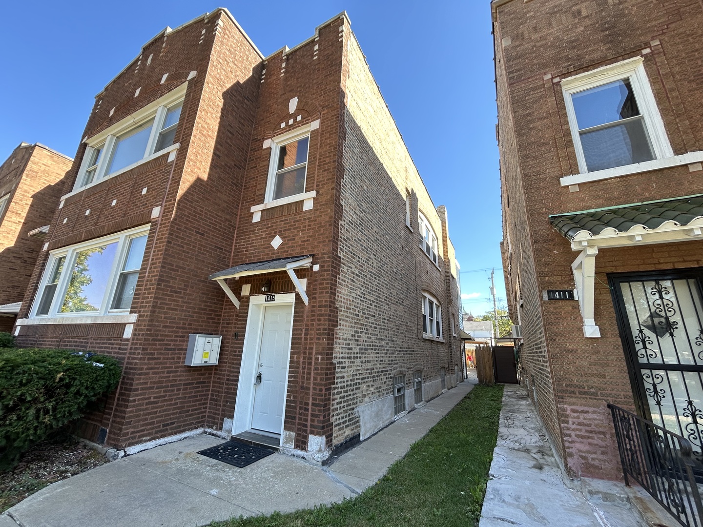 1415 N Massasoit Avenue, Chicago, IL 60651