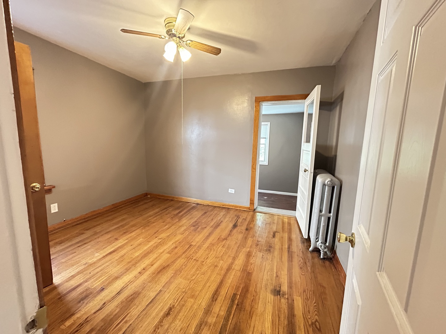 1415 N Massasoit Avenue, Chicago, IL 60651