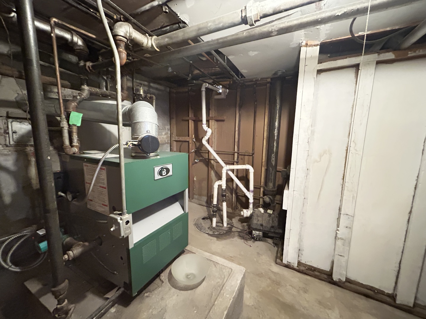 1415 N Massasoit Avenue, Chicago, IL 60651