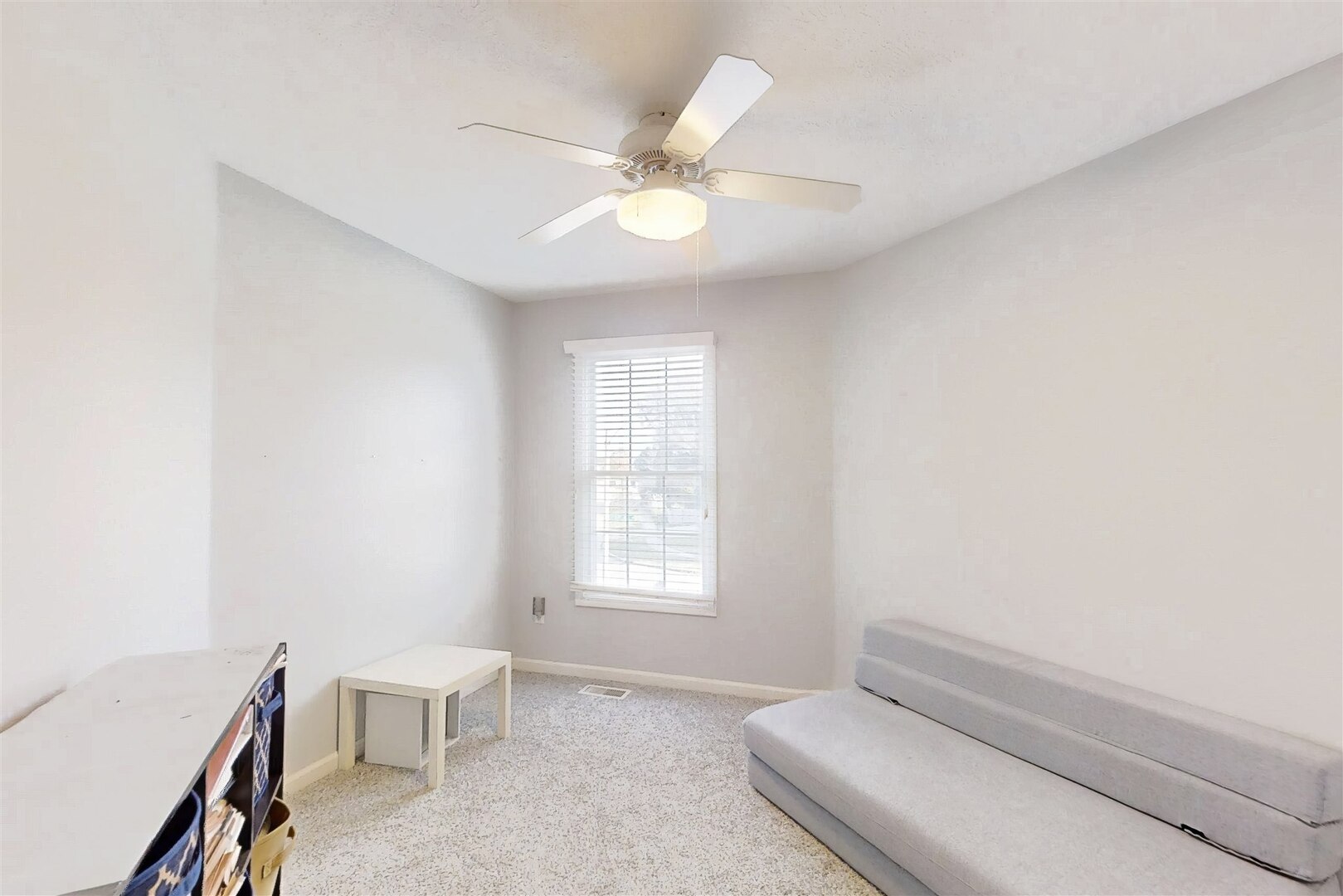 2822 Chesapeake Lane, Bloomington, IL 61704