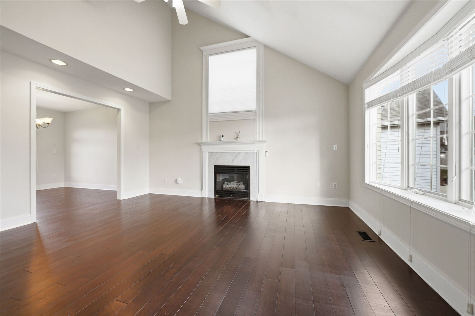 2822 Chesapeake Lane, Bloomington, IL 61704