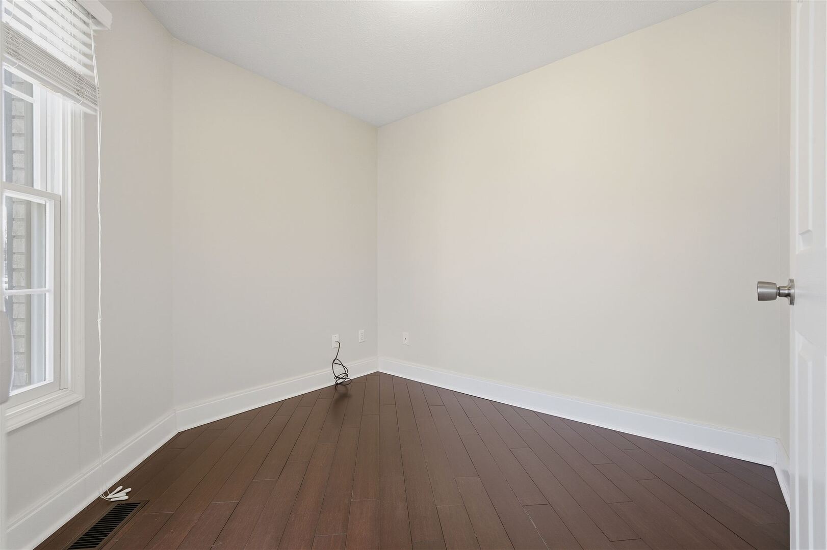 2822 Chesapeake Lane, Bloomington, IL 61704