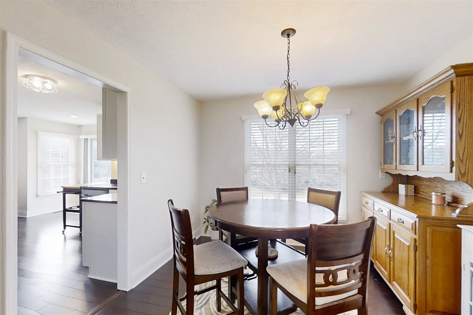 2822 Chesapeake Lane, Bloomington, IL 61704