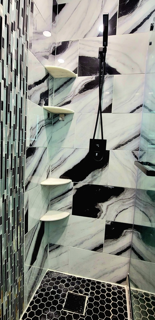 4758 S CAMPBELL Avenue, Chicago, IL 60632