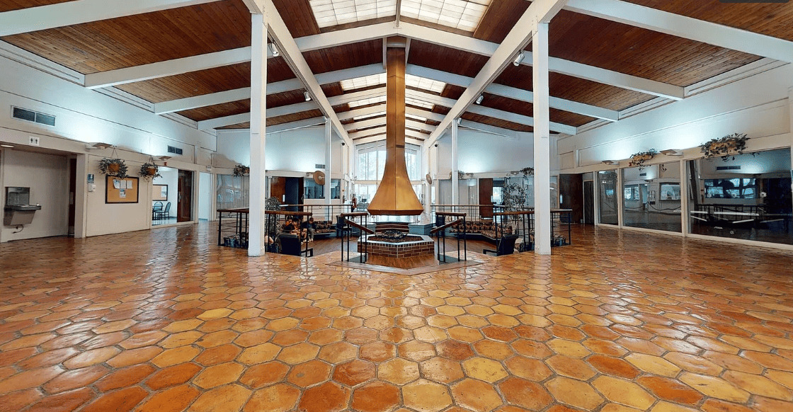 3700 Capri Court #206, Glenview, IL 60025