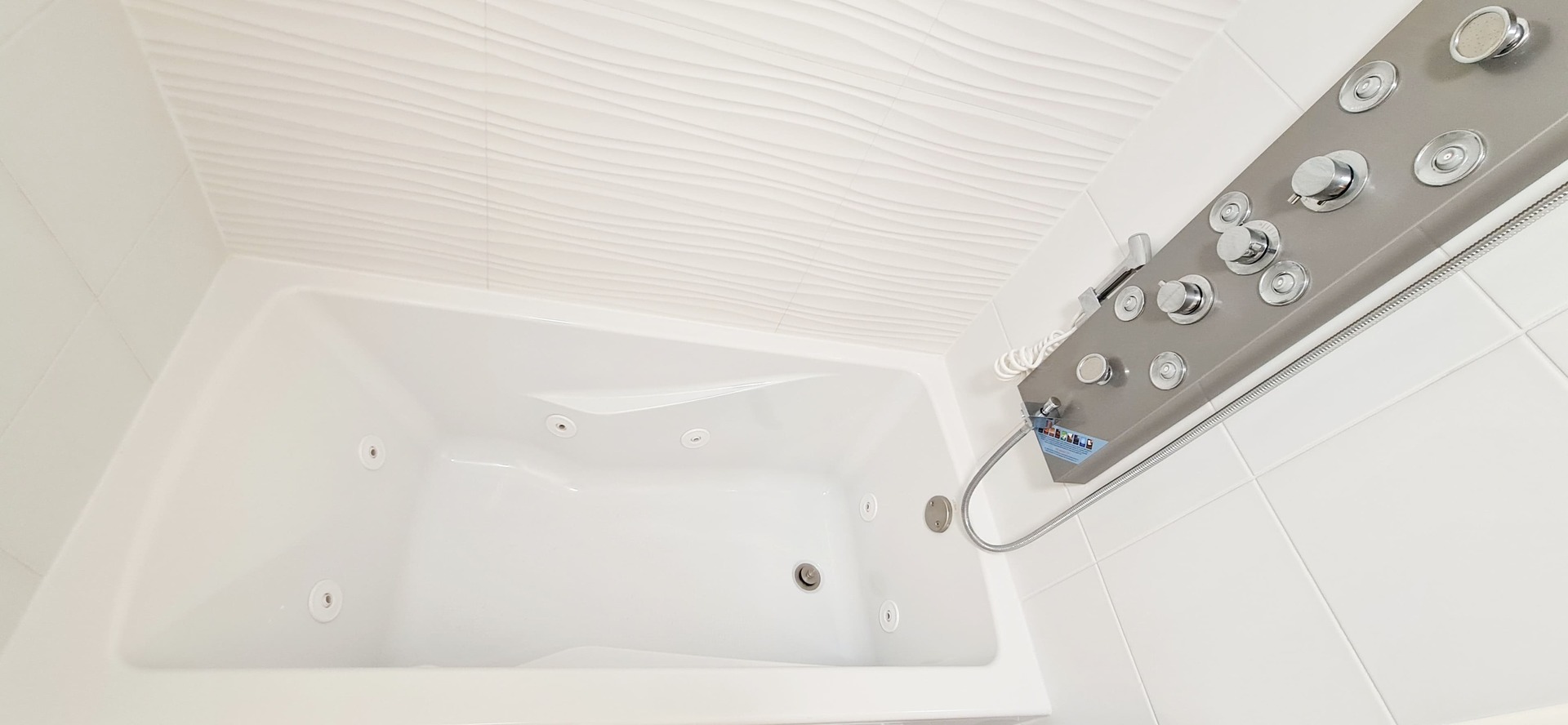 3700 Capri Court #206, Glenview, IL 60025