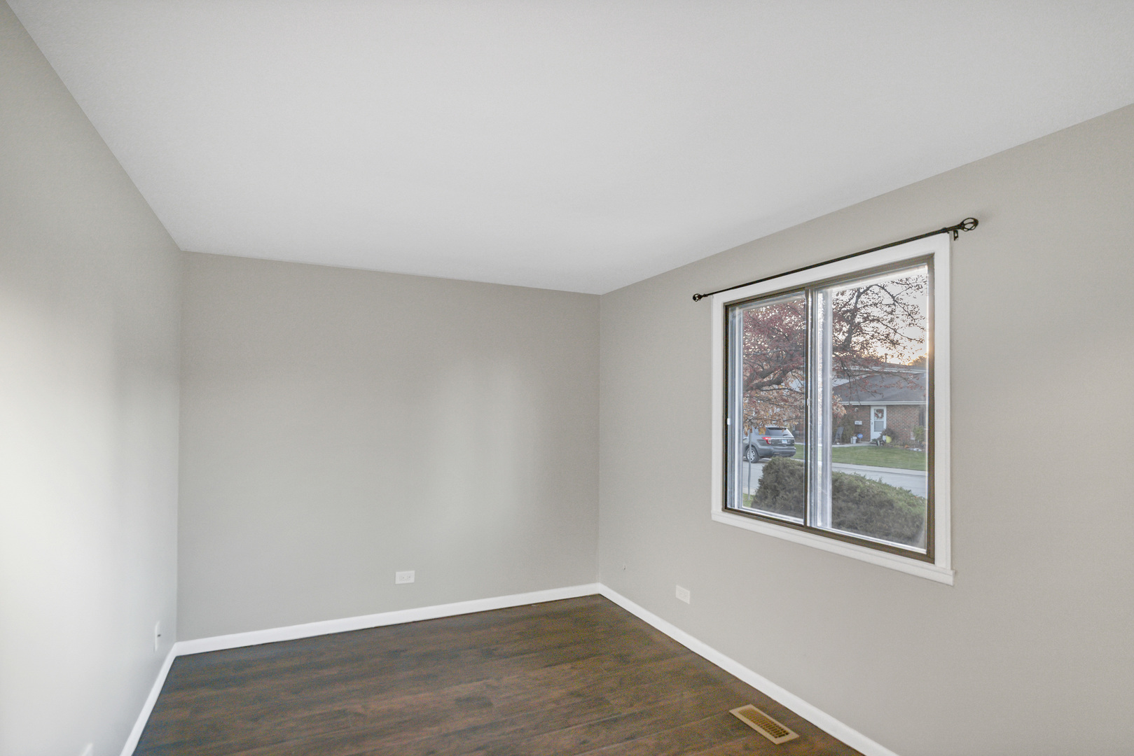 1321 Yarmouth Court #1321, Schaumburg, IL 60193