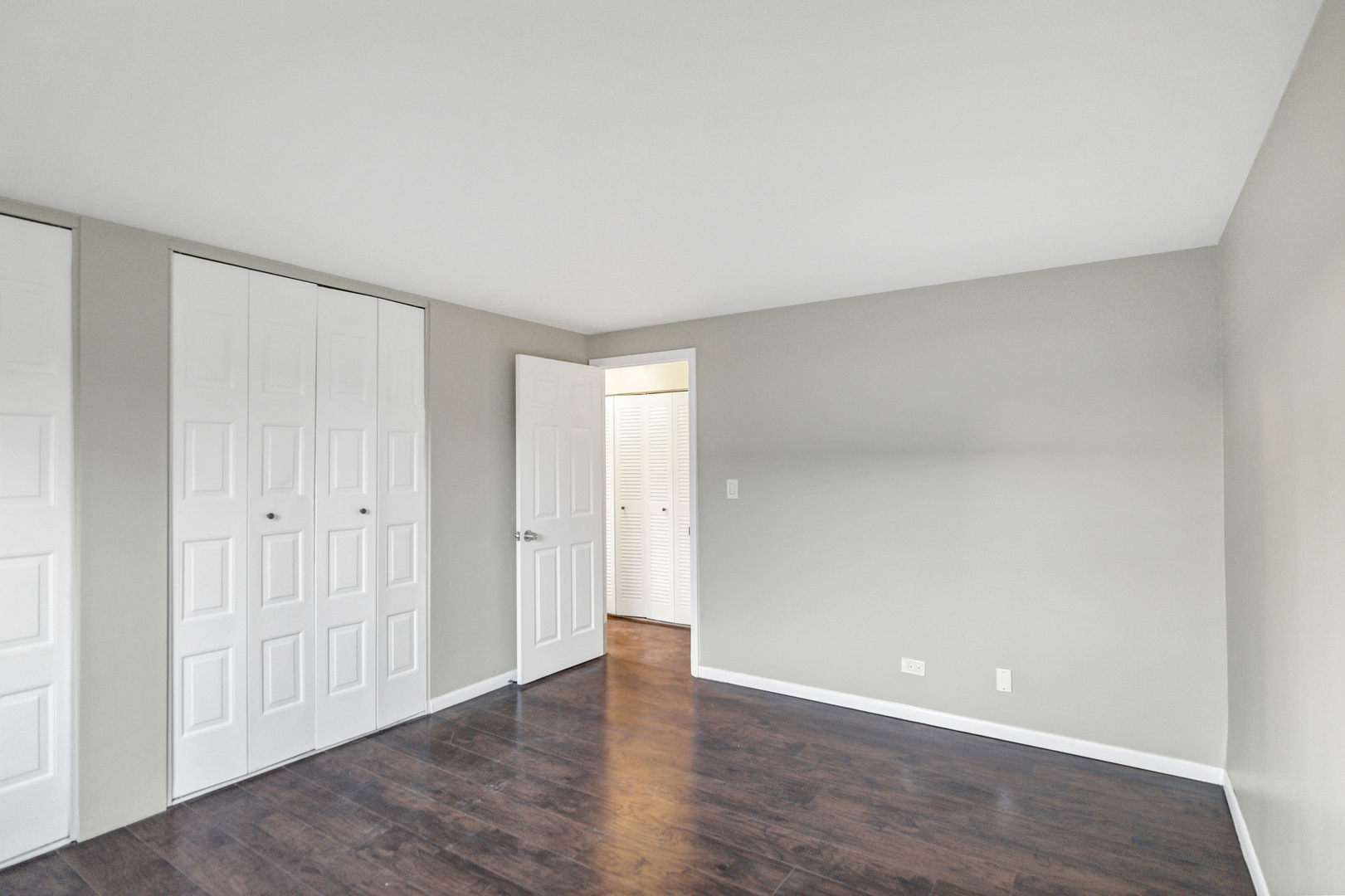 1321 Yarmouth Court #1321, Schaumburg, IL 60193