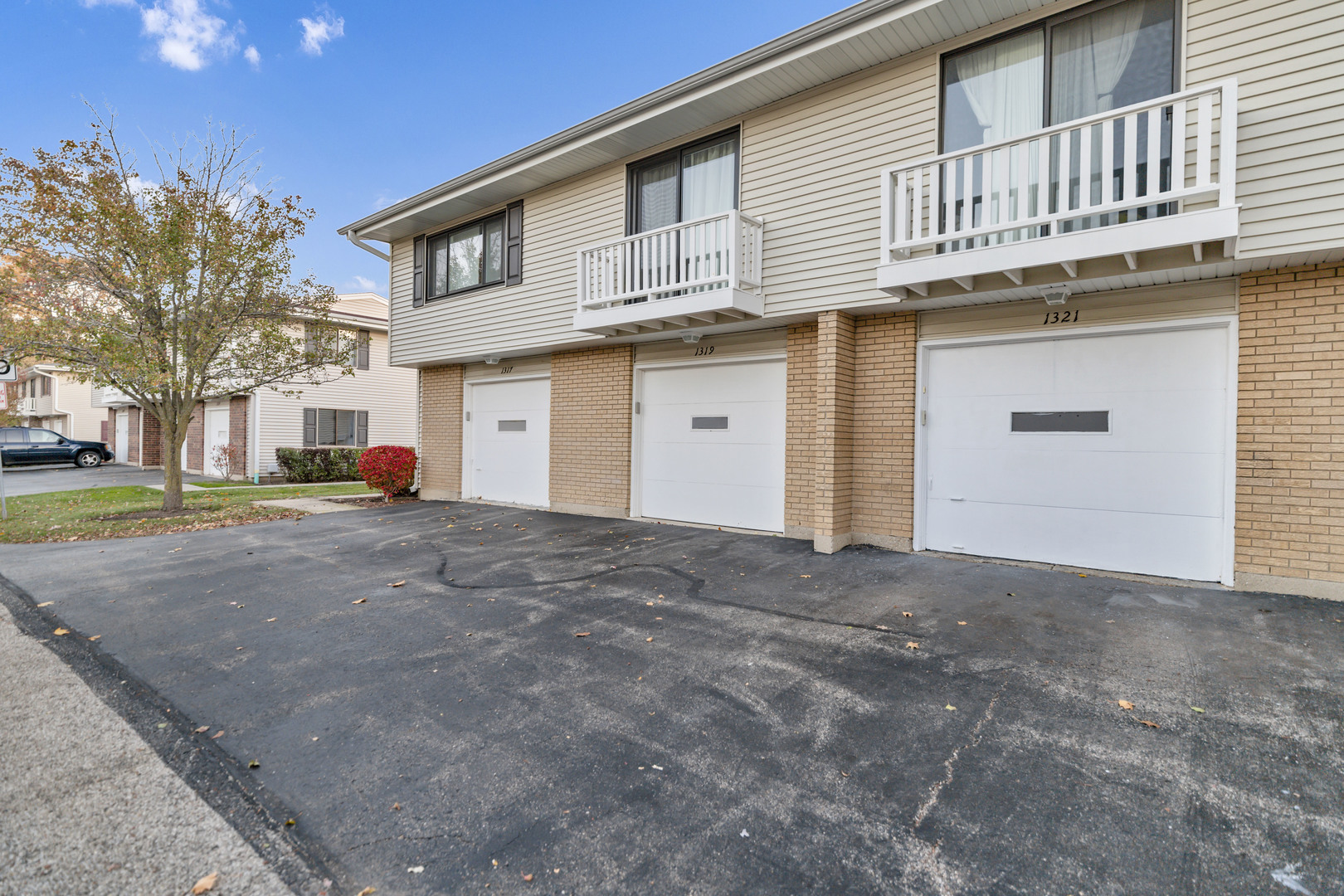 1321 Yarmouth Court #1321, Schaumburg, IL 60193