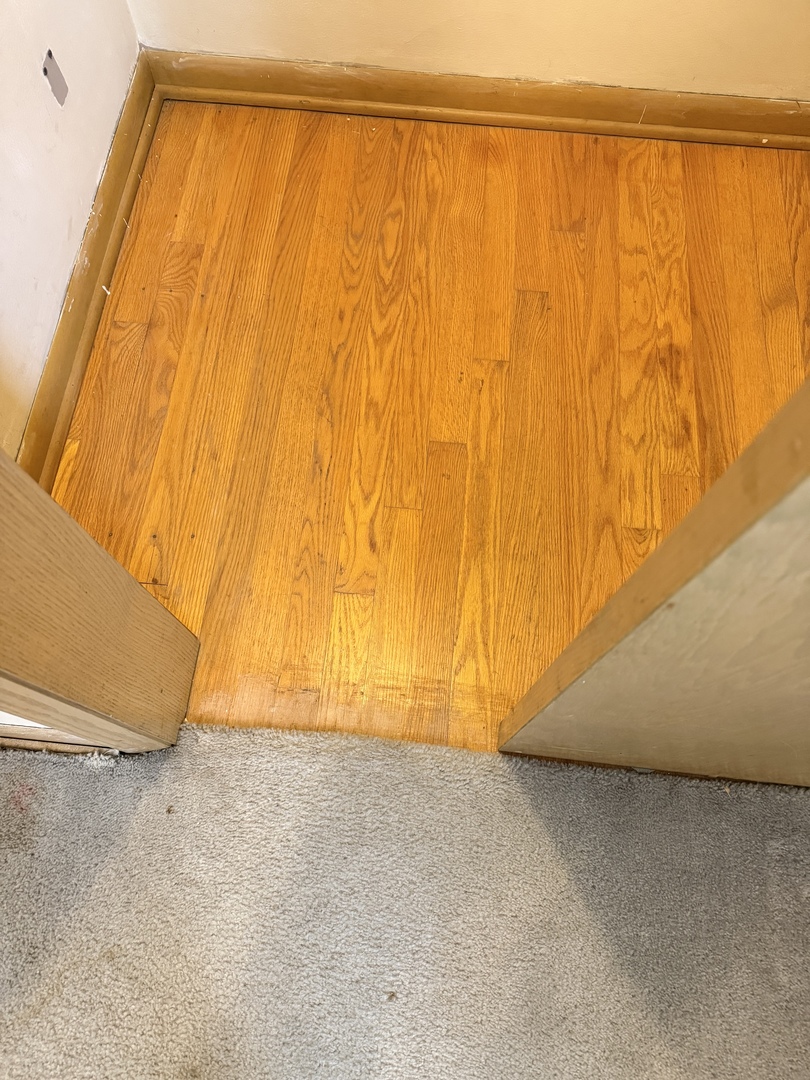 2656 W 98th Place, Evergreen Park, IL 60805