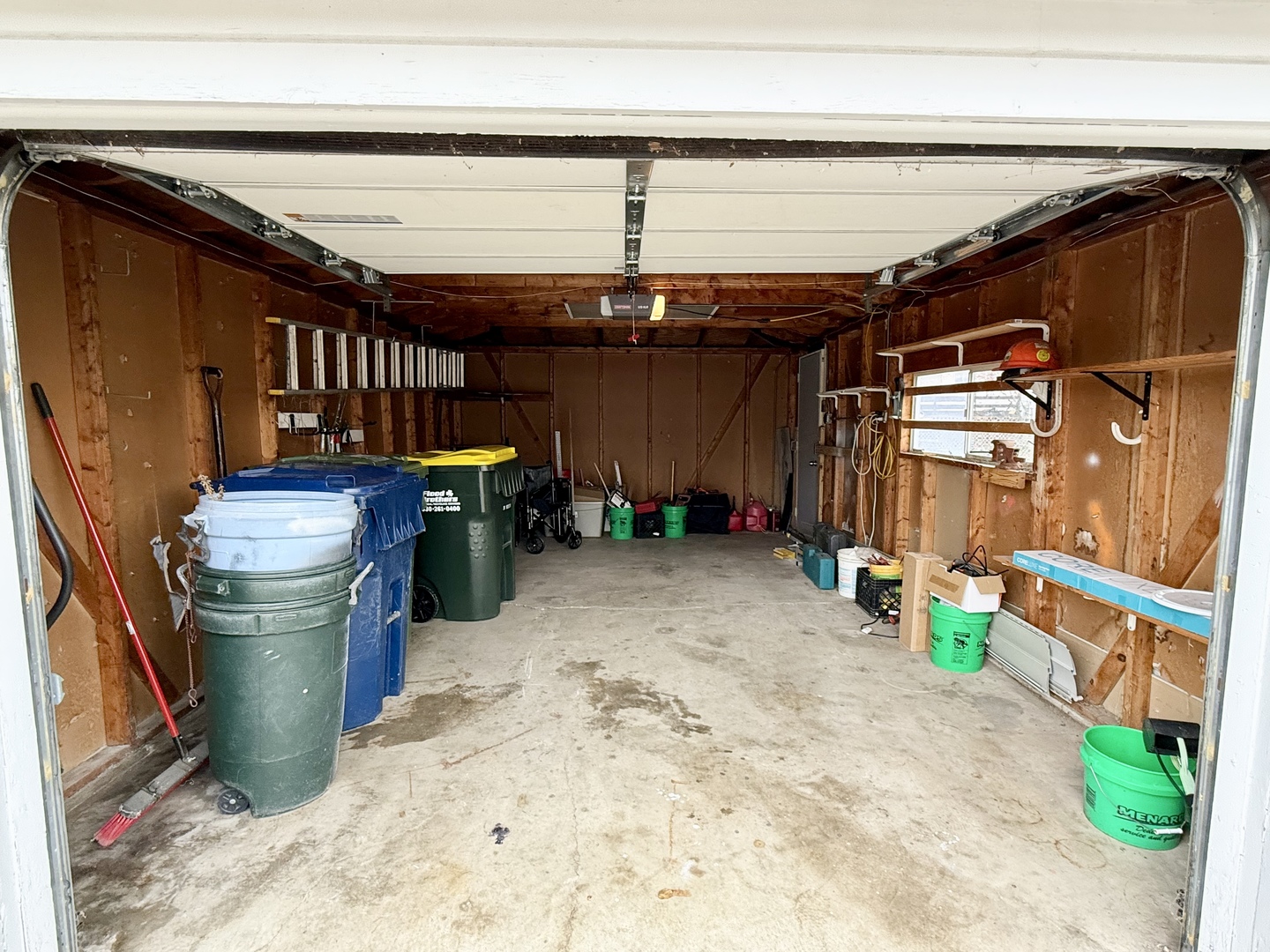 2656 W 98th Place, Evergreen Park, IL 60805