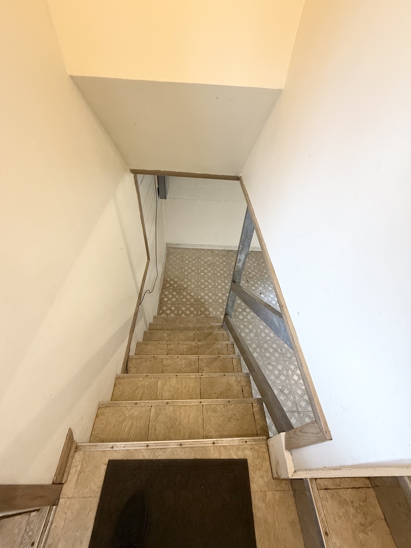 2656 W 98th Place, Evergreen Park, IL 60805