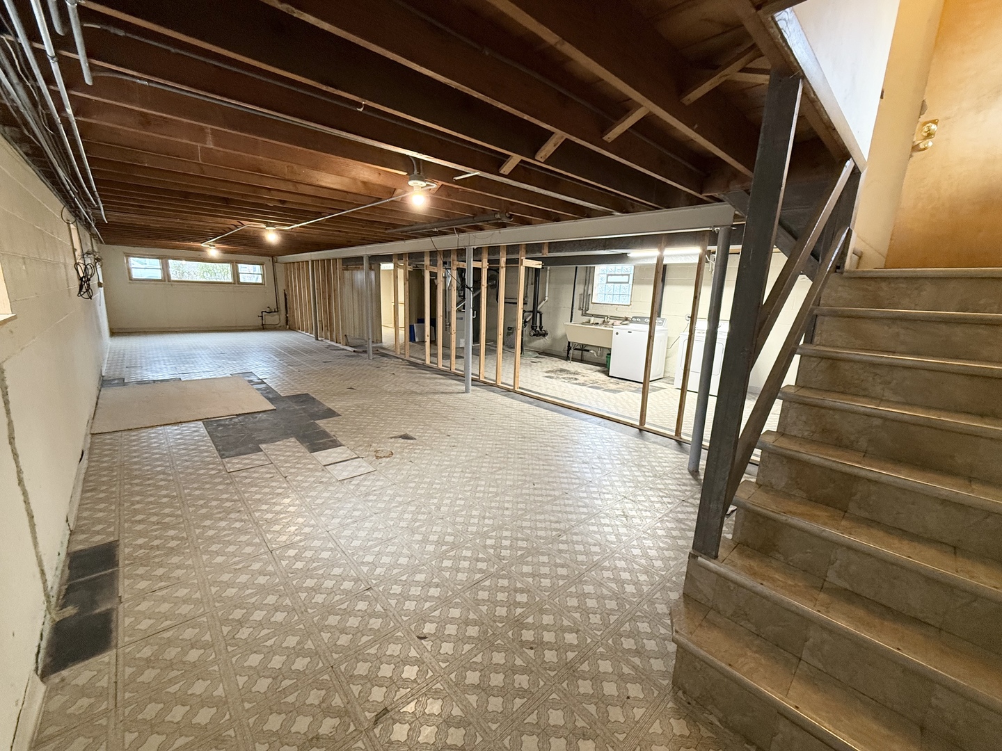 2656 W 98th Place, Evergreen Park, IL 60805