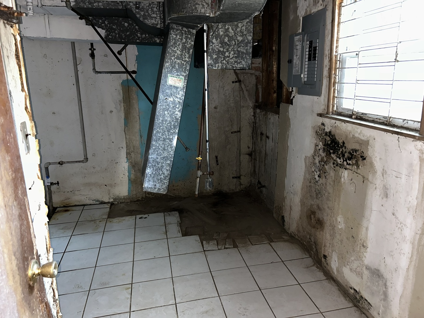 11554 S Peoria Street, Chicago, IL 60643