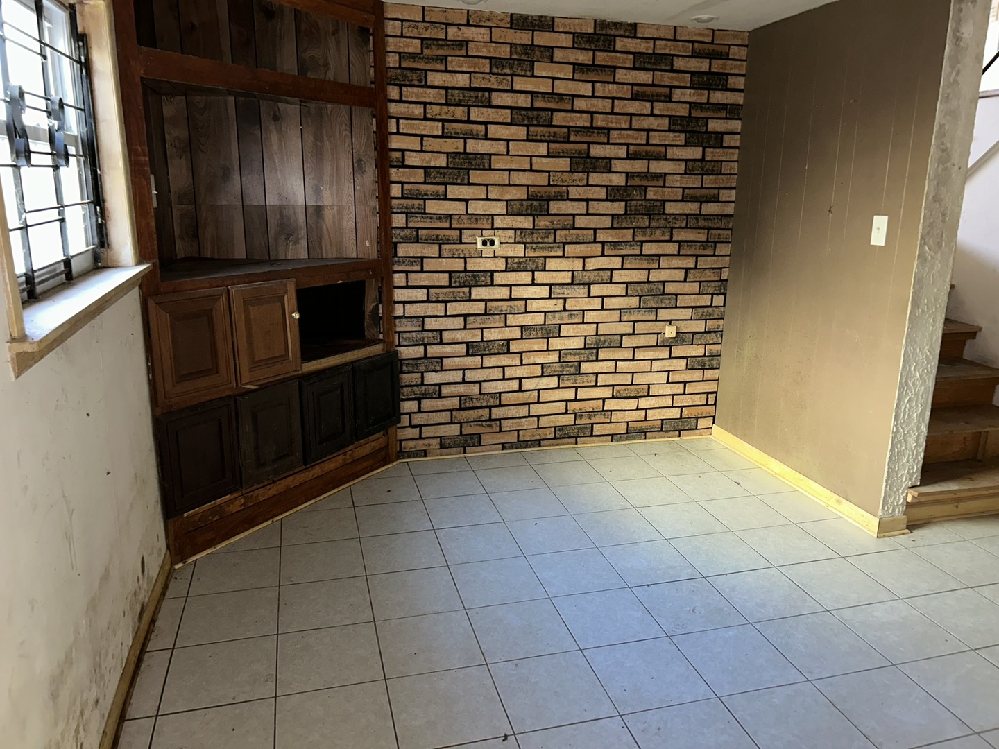 11554 S Peoria Street, Chicago, IL 60643