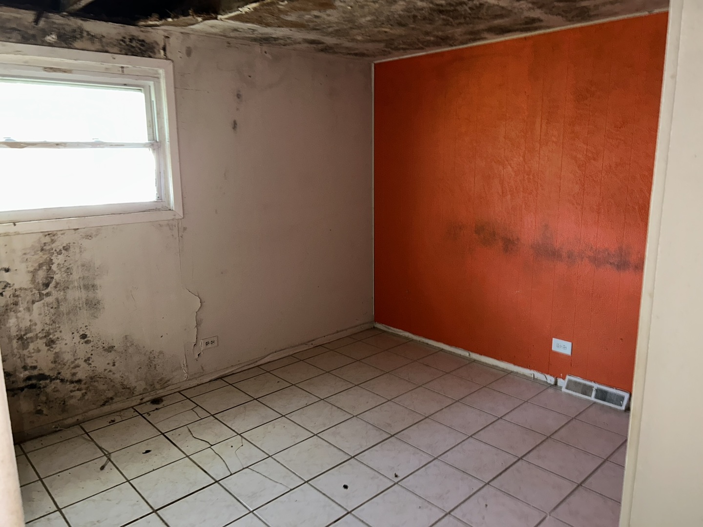 11554 S Peoria Street, Chicago, IL 60643