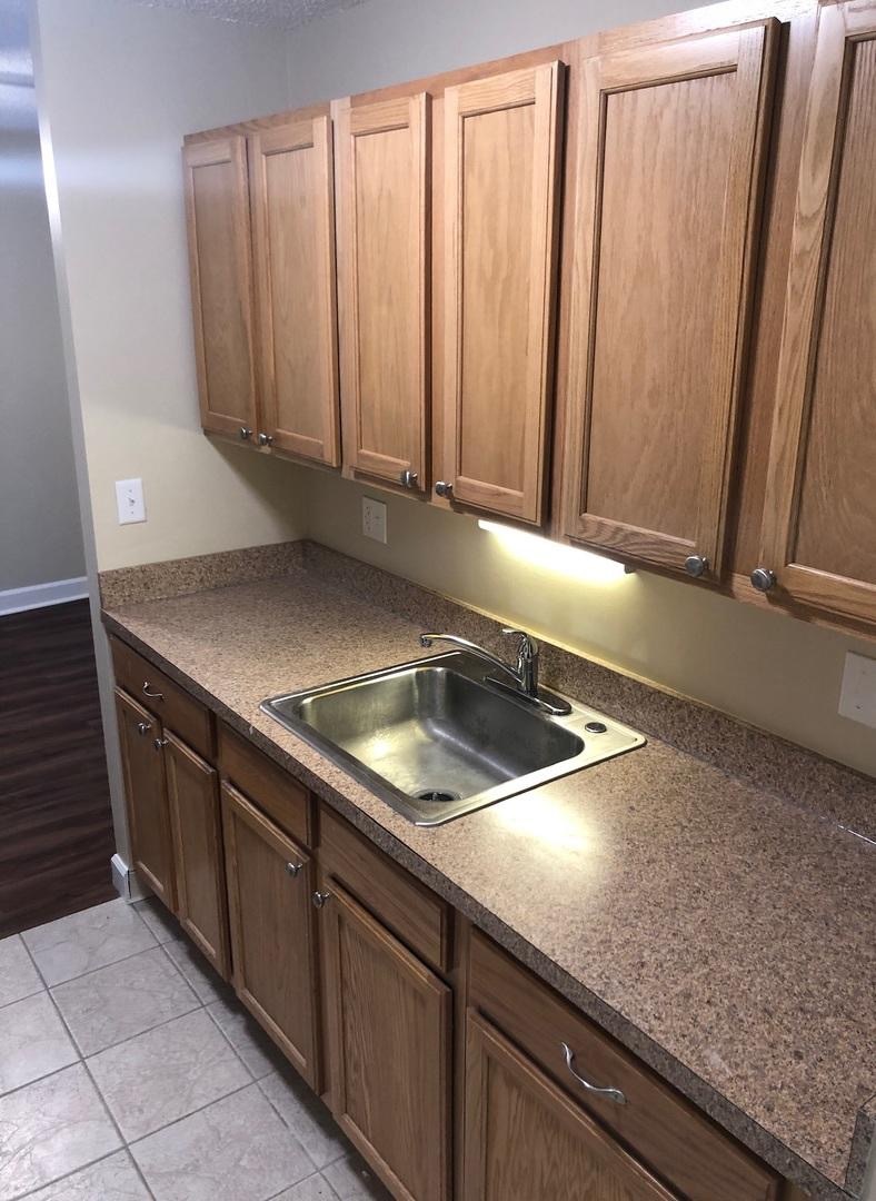 1043 S York Road #208, Bensenville, IL 60106