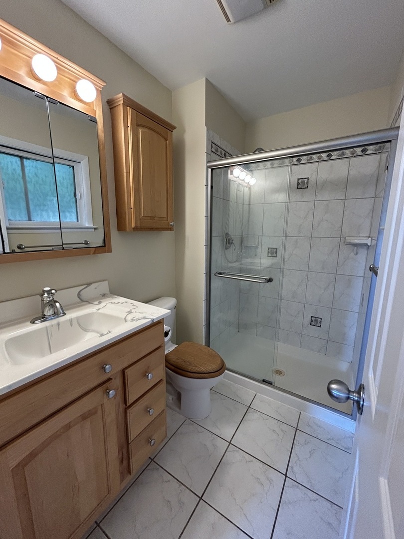 538 S 7TH Street, West Dundee, IL 60118