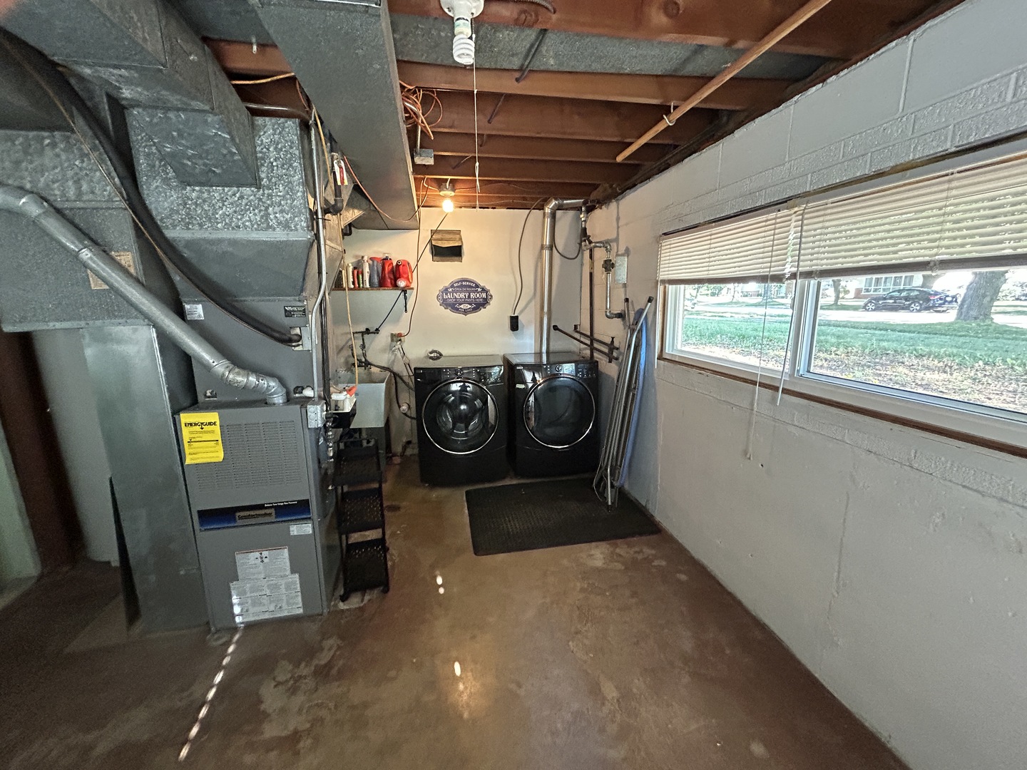 538 S 7TH Street, West Dundee, IL 60118