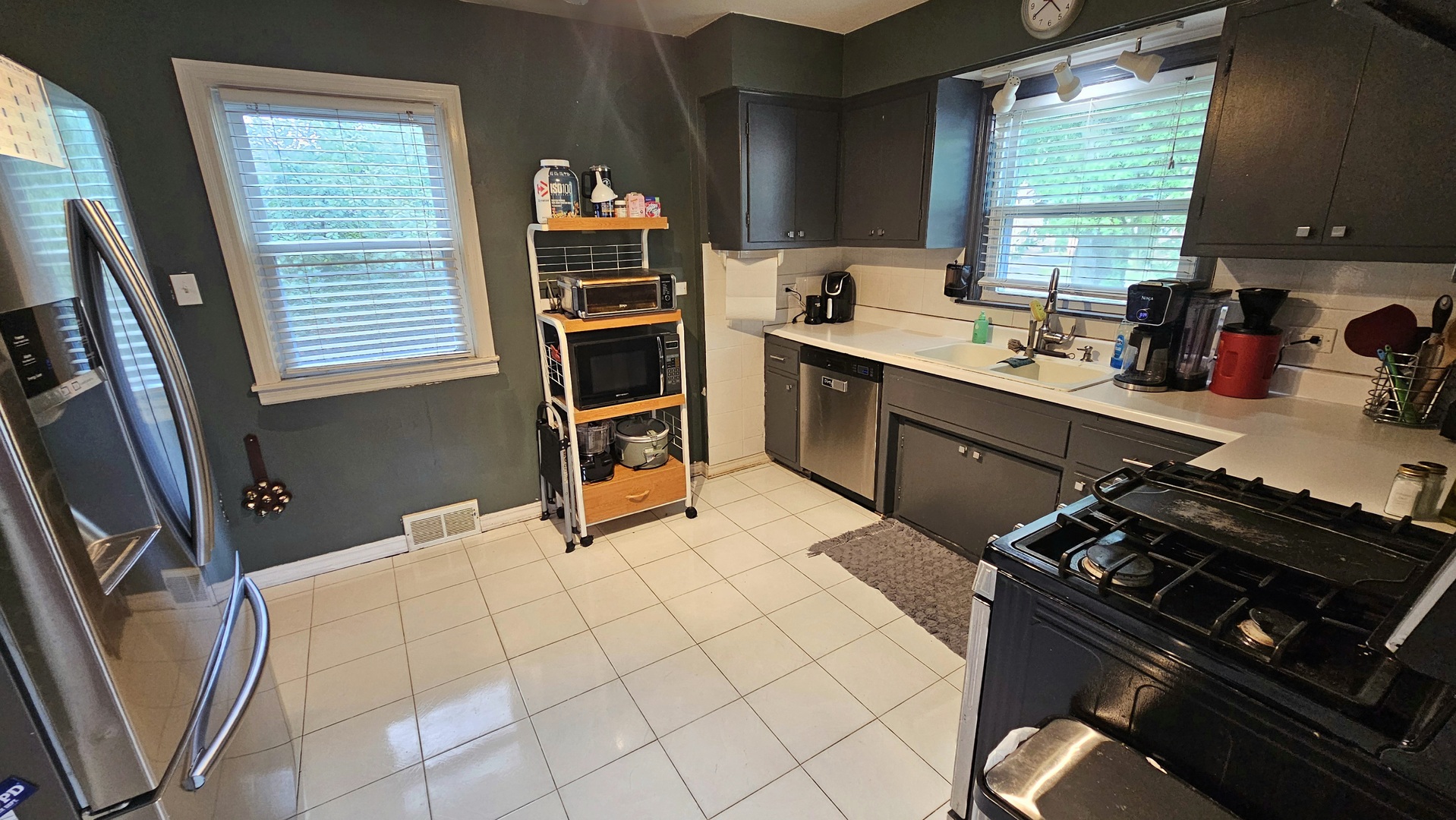 18526 Dixie Highway, Homewood, IL 60430