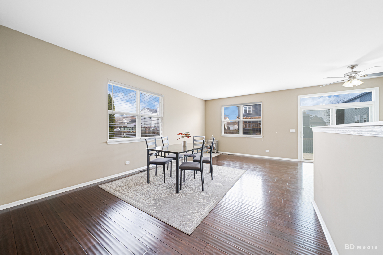 1811 Bluestem Circle, Aurora, IL 60504