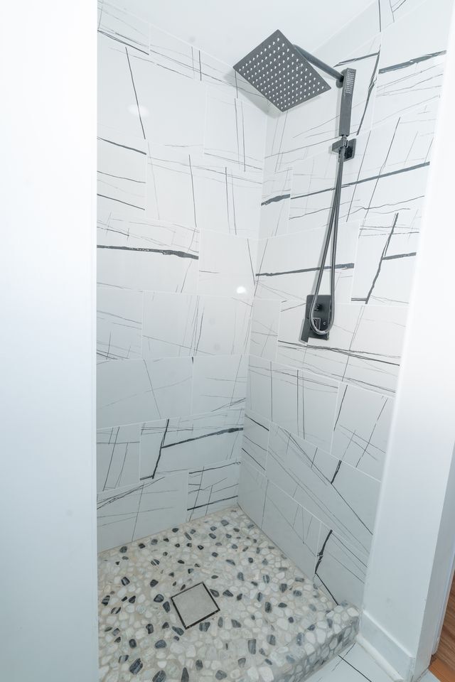 40 W 81st Street, Chicago, IL 60620