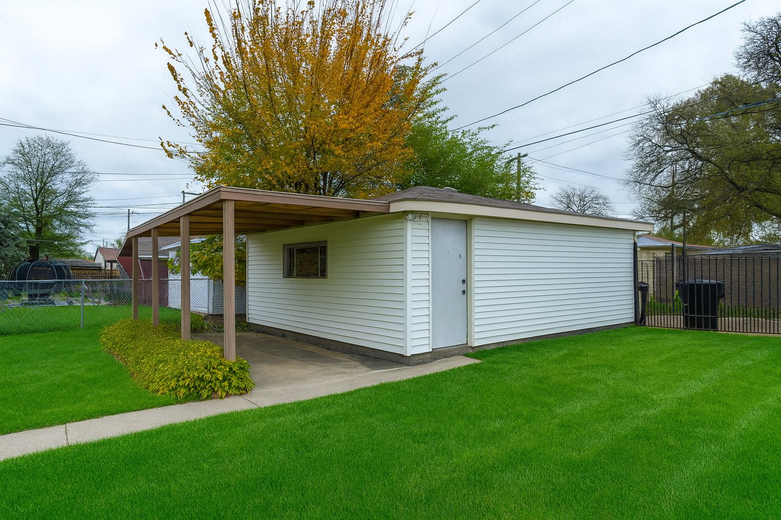 40 W 81st Street, Chicago, IL 60620