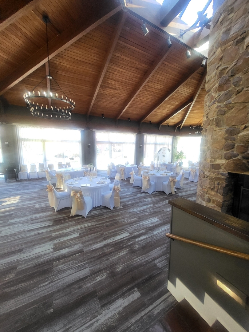 Indian Head Park, IL 60525