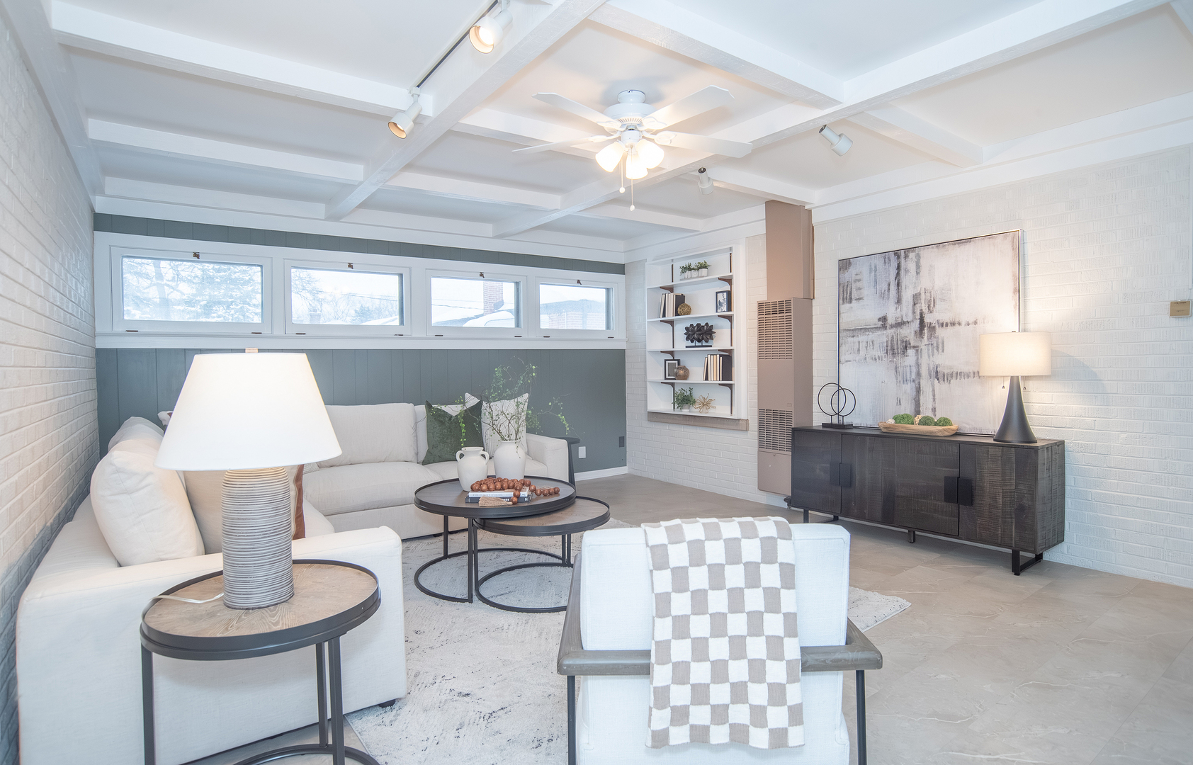 2128 Hull Avenue, Westchester, IL 60154