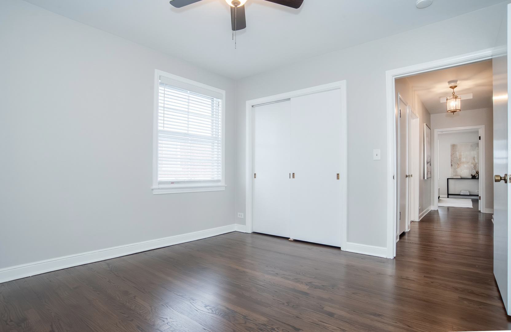 2128 Hull Avenue, Westchester, IL 60154