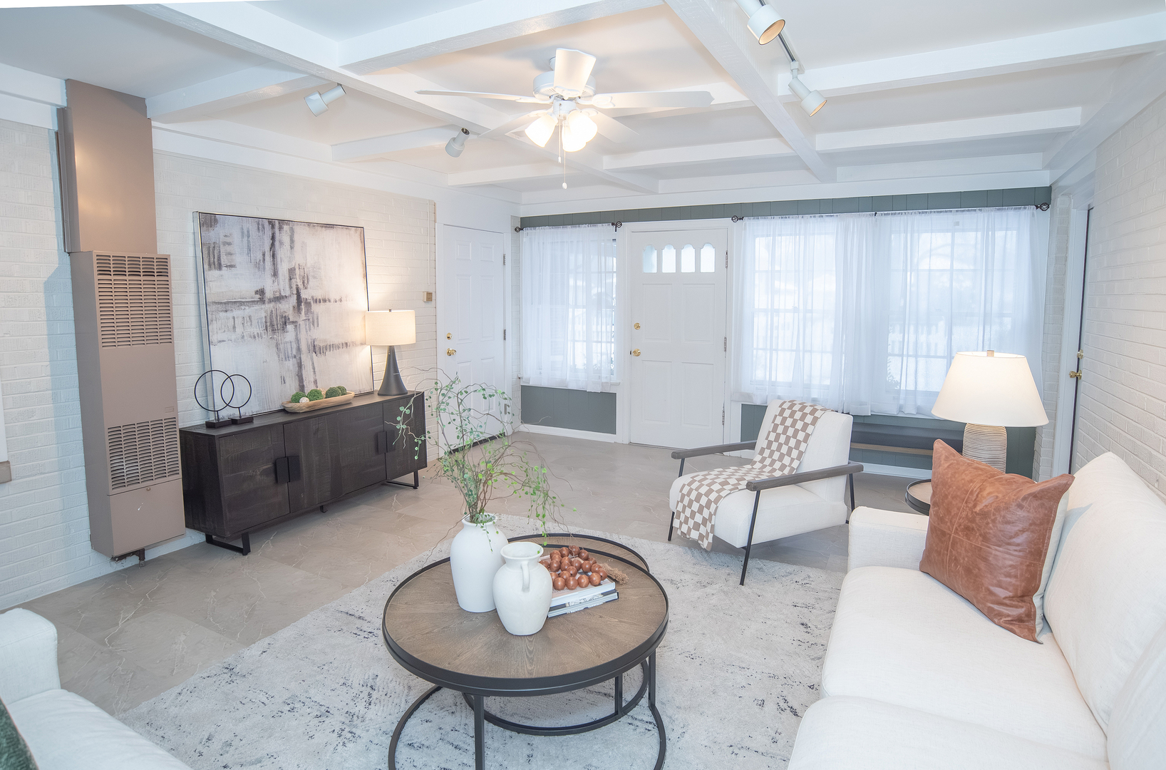 2128 Hull Avenue, Westchester, IL 60154