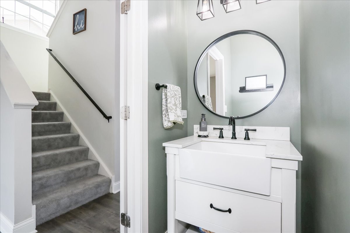 342 Snow Drop Lane, Elgin, IL 60124