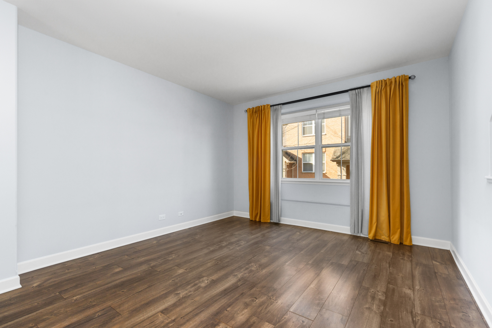 1044 N Claremont Drive, Palatine, IL 60074