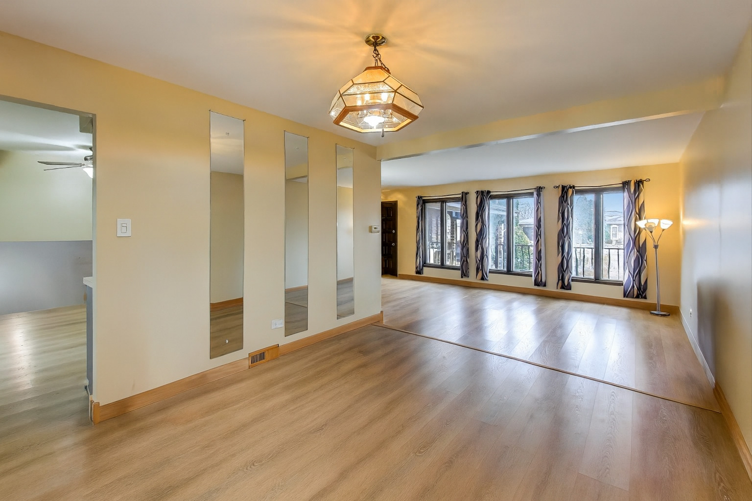 12300 S Austin Avenue, Palos Heights, IL 60463