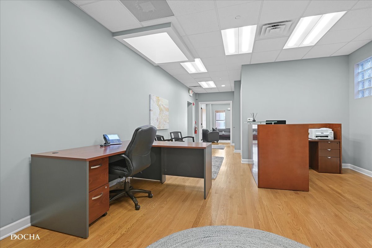 202 W Main Street #202, St. Charles, IL 60174