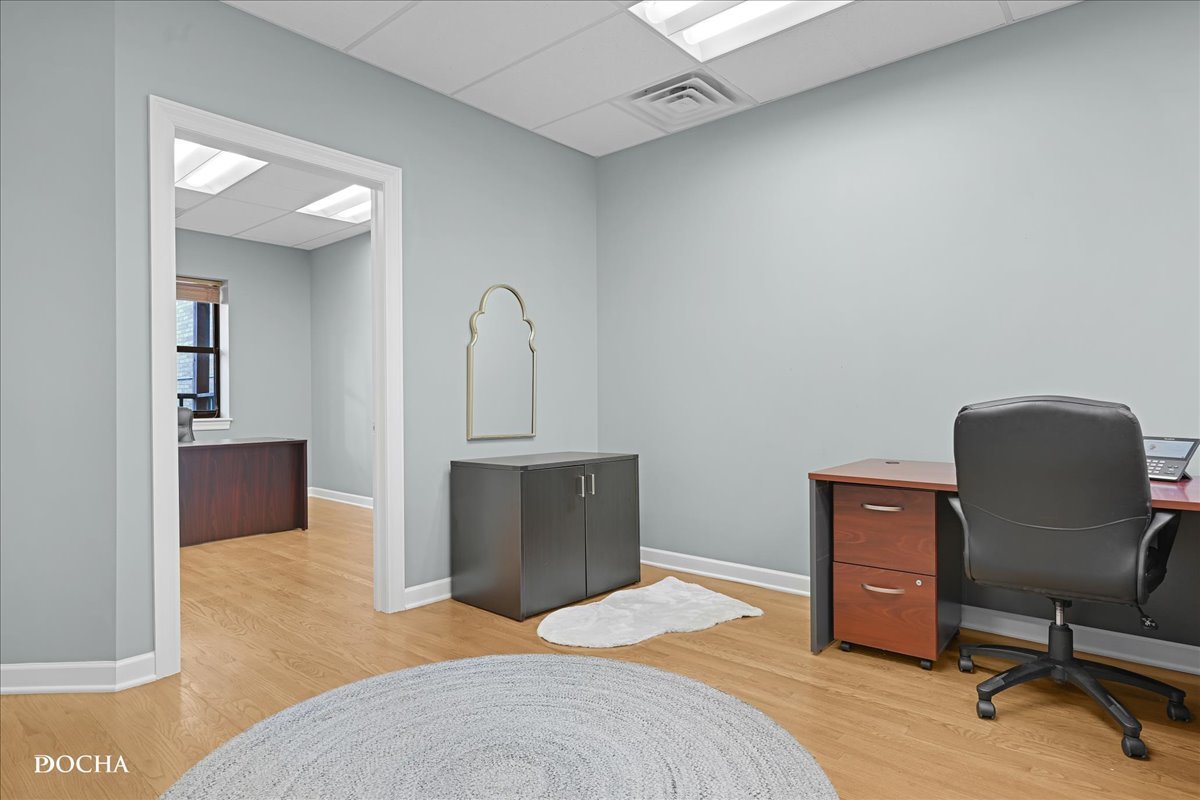 202 W Main Street #202, St. Charles, IL 60174